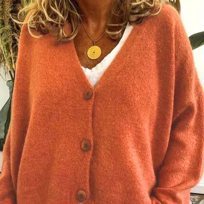Birgit | Damen Freizeit-Strickjacke mit V-Ausschnitt und Knöpfen
