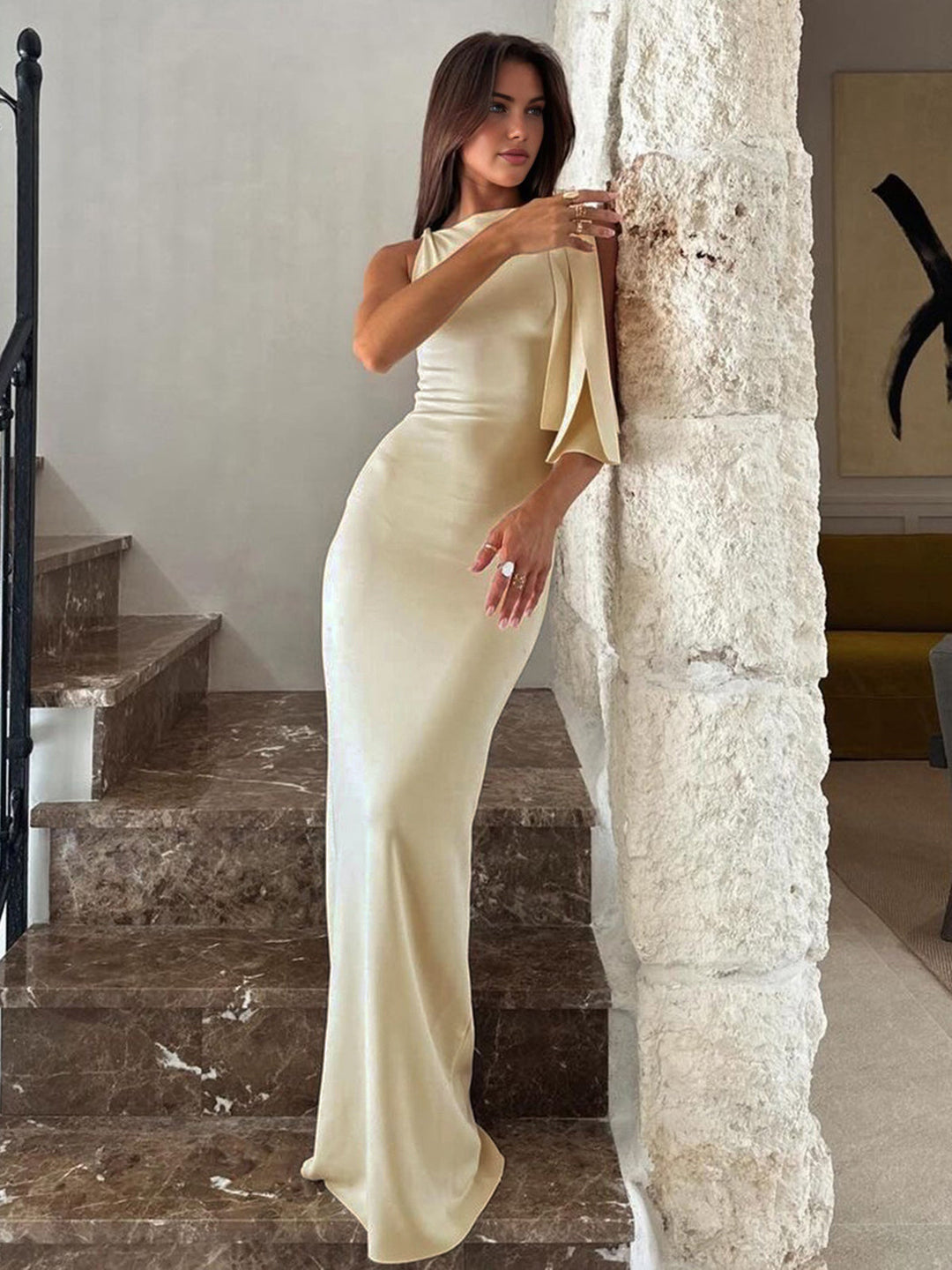 Annika | Damen One-Shoulder Maxikleid