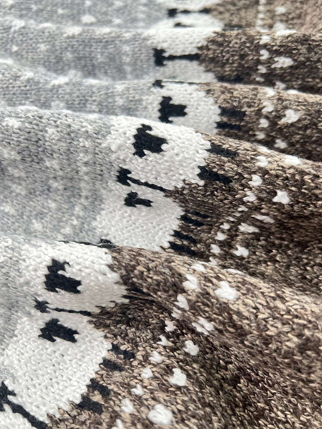 Johanna | Damen Grobstrick-Pullover mit Schaf-Jacquardmuster