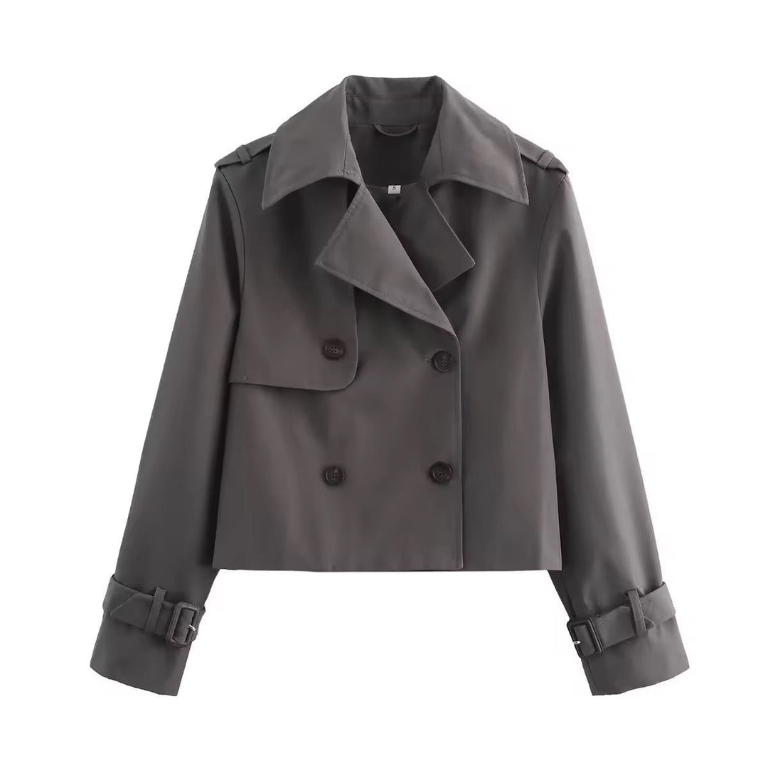 Charlotte | Damen Kurzer Doppelreihiger Trench Coat mit Schnallenärmeln