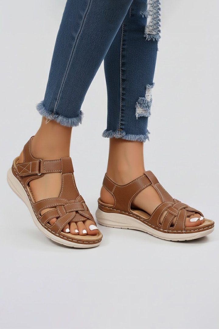Charlotte | Damen Offene Riemchen-Sandalen mit Klettverschluss Flechtoptik