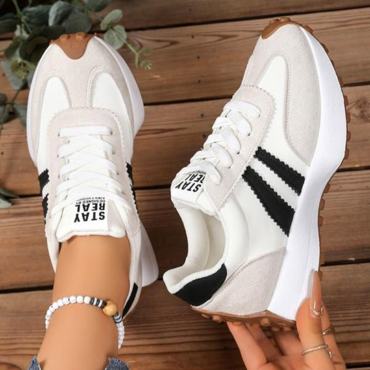 Annika | Damen Retro Platform Chunky Sneakers mit Schnürung