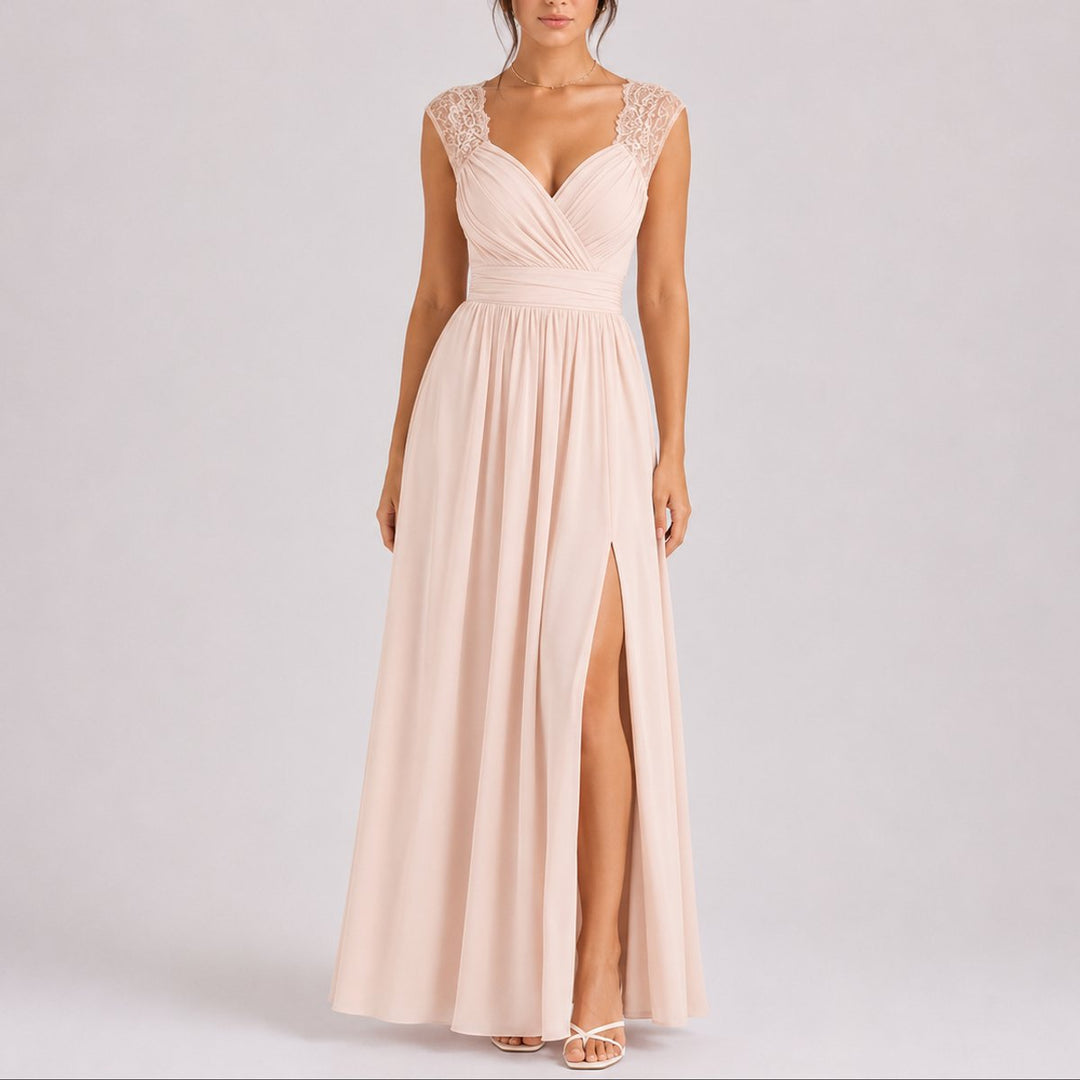 Amelie | Elegantes Spitzen-Maxi-Kleid für Hochzeitsgäste im Herbst