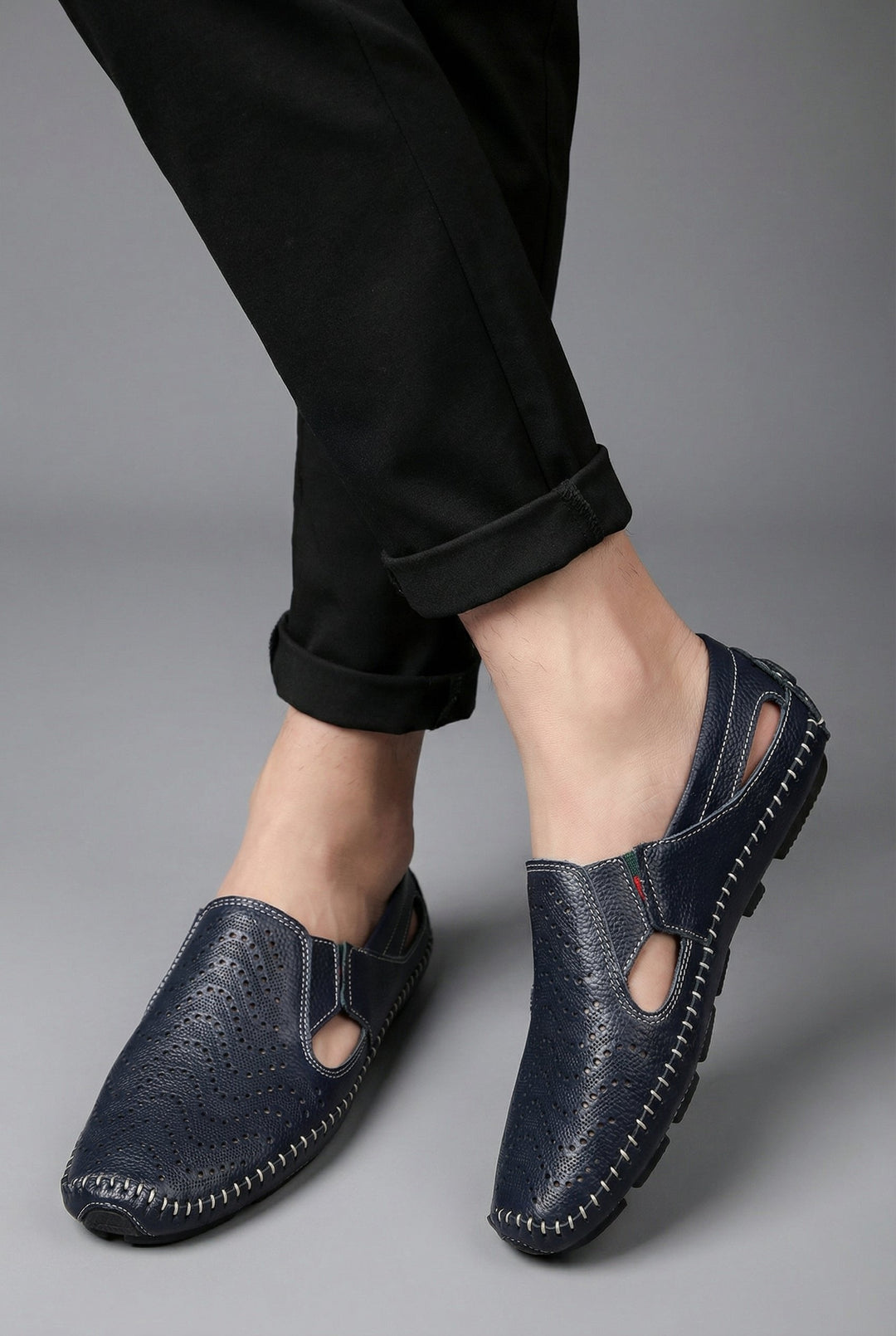 Sebastian | Herren atmungsaktive perforierte Slip-On Loafer mit Handnaht